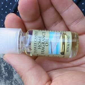 Discontinued - Yankee Candle Sun & Sand oil warmer scent